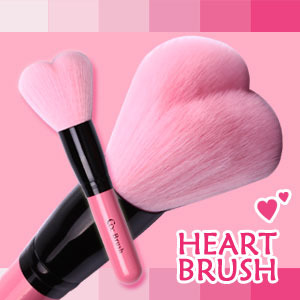 KOREAN COSMETICS [Coringco] Lovely pink heart multi volume brush